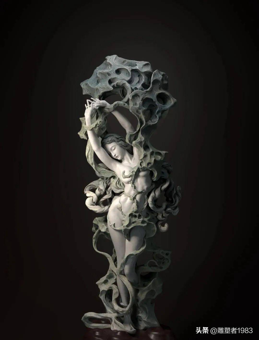 3d雕塑界大佬,把"数字"变成妖娆艳丽的古典美女,展现中国质感_罗其胜