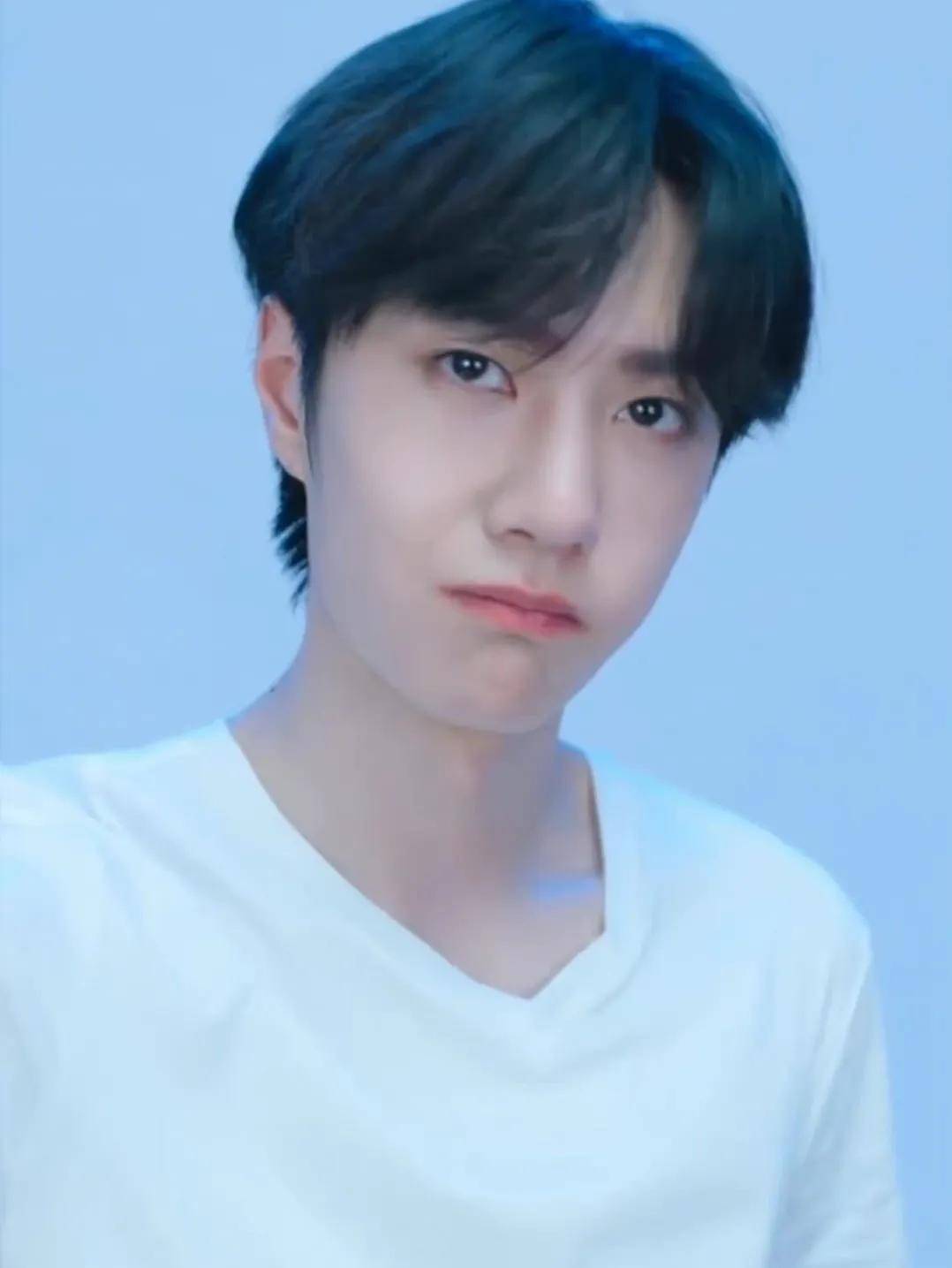 男明星的一些女友视角,肖战王一博又奶又萌,看到李现代入感太强_男友