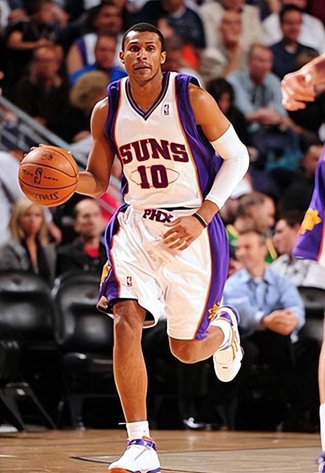 nba365天365星-莱昂德罗巴博萨_勇士队_第六人_巴西