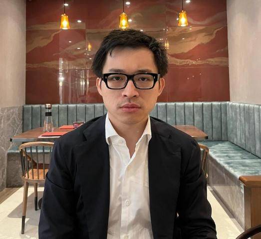 称胡慧中女儿"难得一见的网络奇葩" 林作:捧你做tvb阿仪!