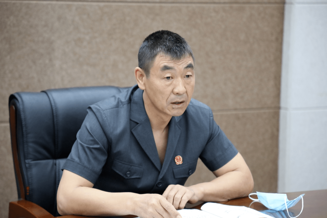 太仆寺旗人民法院召开党的二十大维稳安保工作暨新冠肺炎疫情防控