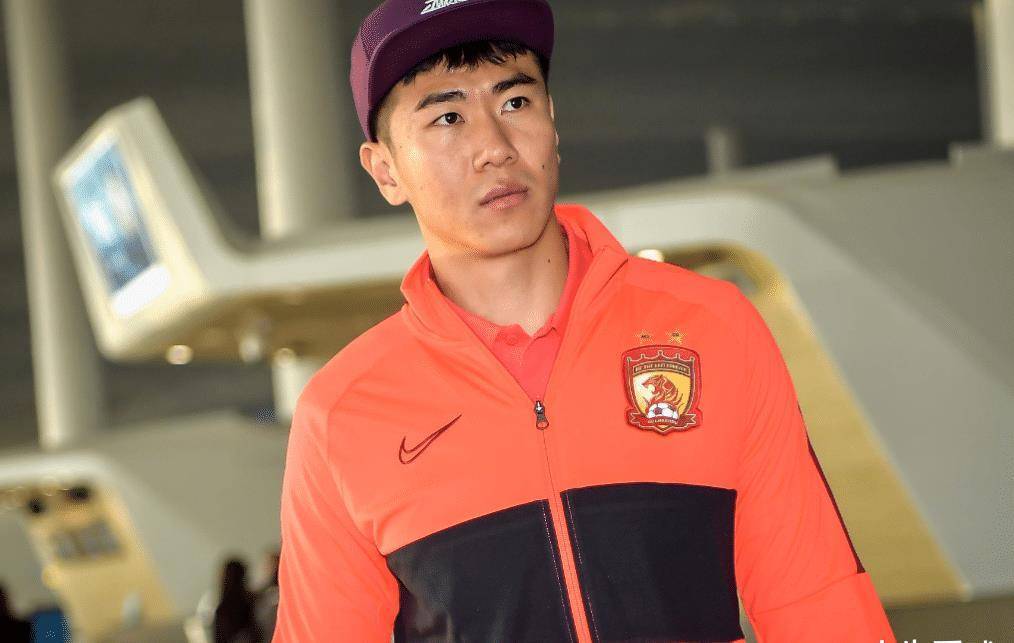 在恒大的第二年,刘奕鸣还会迈上去年的蹉跎之路吗?