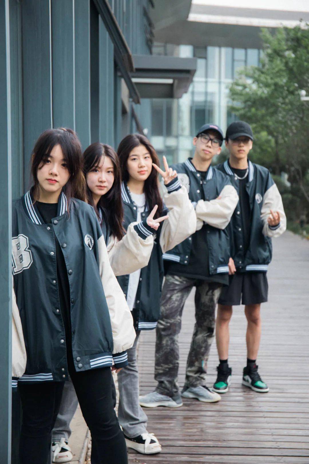 最美校服穿搭征集|沈白最新款秋季校服凭什么火出圈?_老马_活动_青春