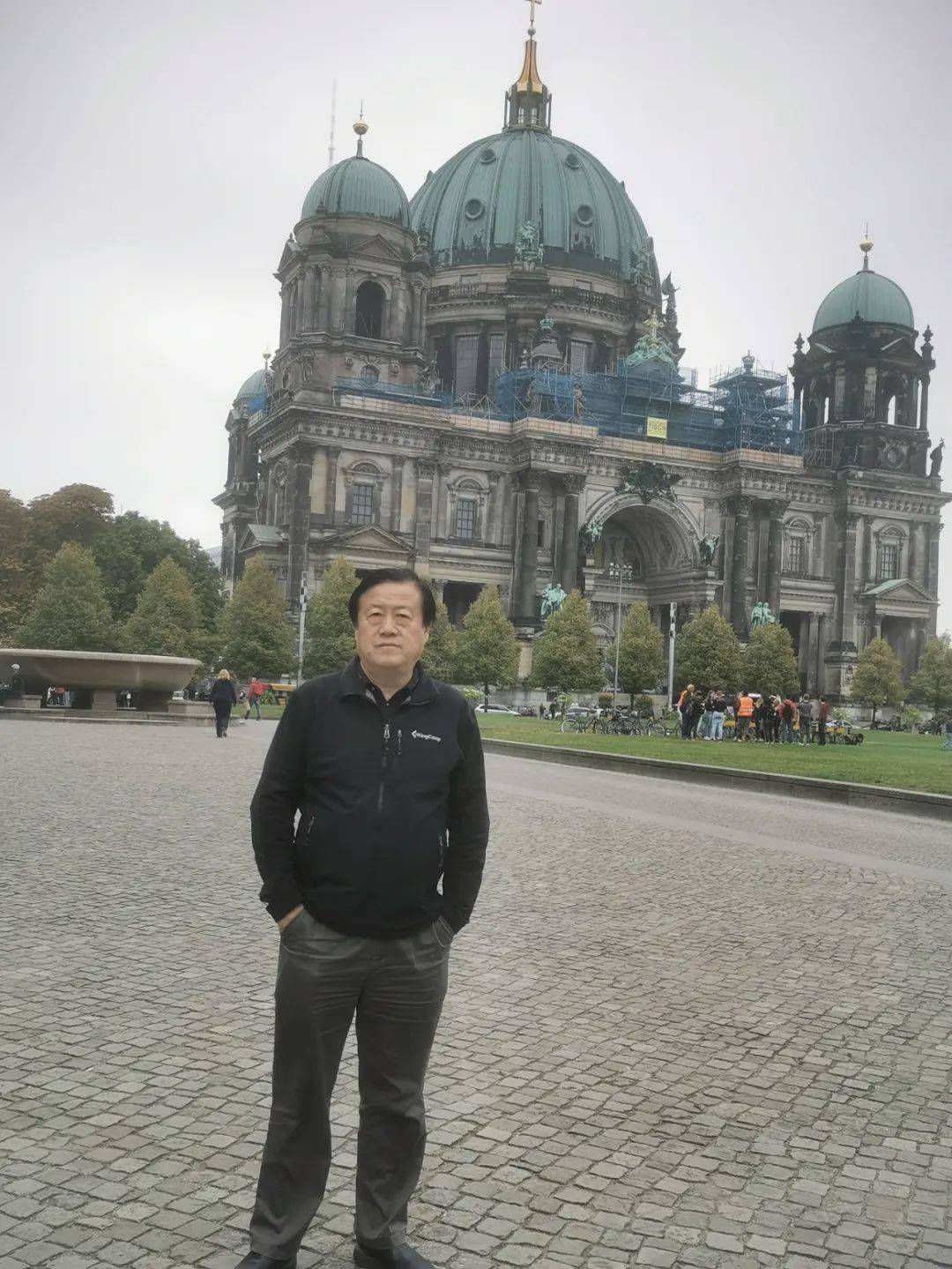 【名人后裔说名人】徐小阳:我的爷爷徐悲鸿_上海_中国_父亲