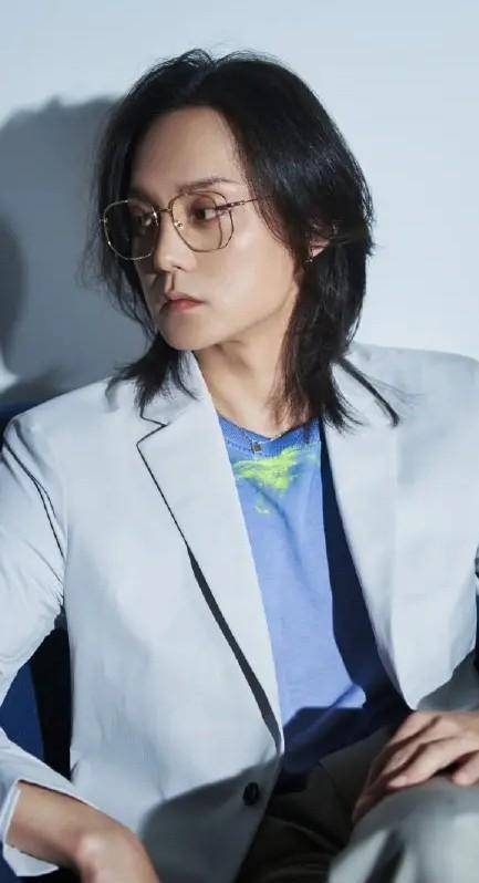 34岁尹正成功变瘦,颜值重回巅峰,网友:花美男既视感_漂亮_运动_粗粮