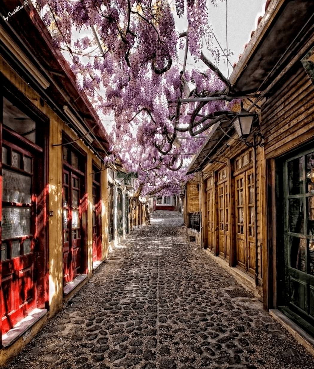 这些美丽的欧洲小镇,一定是先落入诗里,再降临人间_街道_cuevas_de