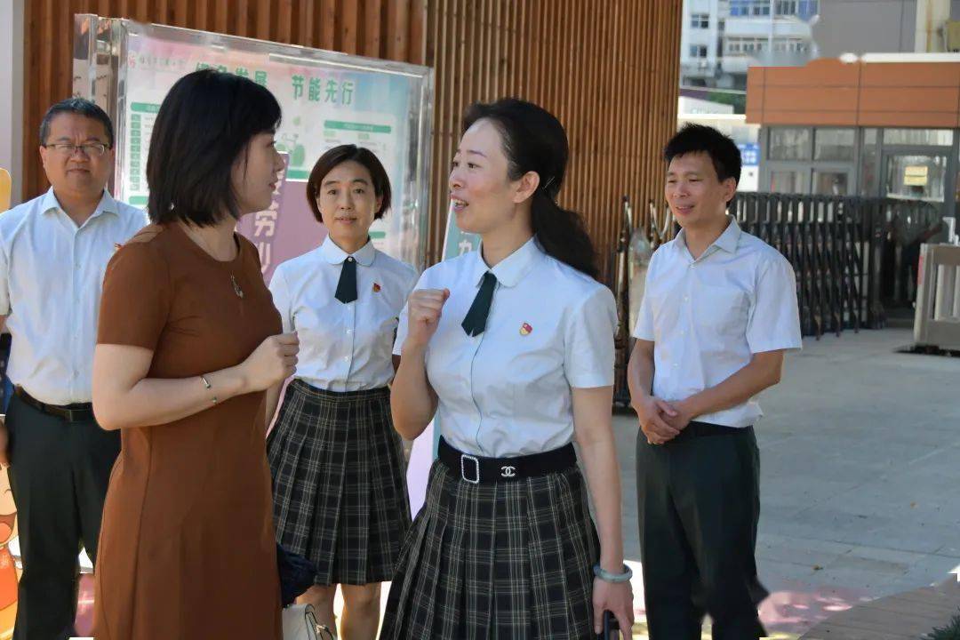 【五福·理想】人大调研"双减" 助力实小高质量发展_潘媛芬_福清市_林