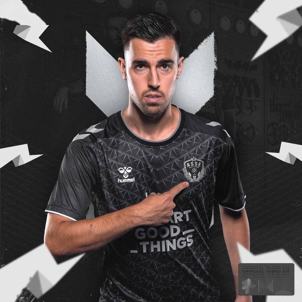 圣埃蒂安发布2022/23赛季第二客场球衣_所在城市_图案_hummel