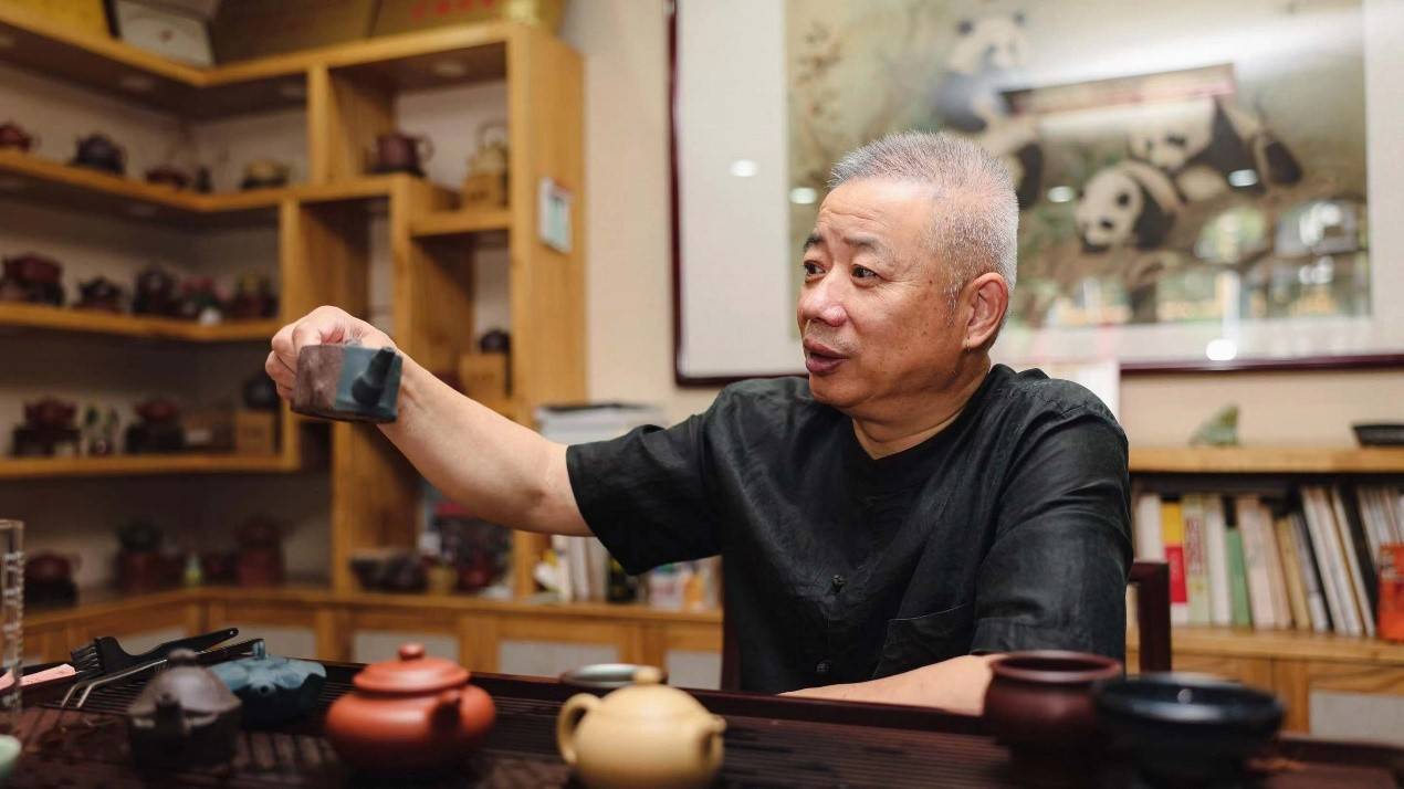 壶之美,壶之利:新电商大潮下宜兴紫砂工匠群像_庞红亮_范君浩_王洪星