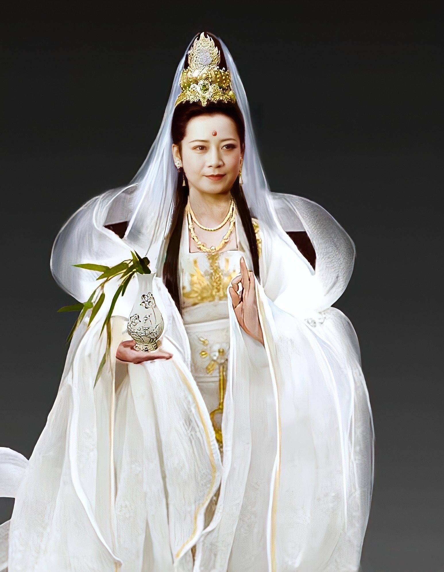 西游俏佳人:国人公认的观音菩萨左大玢,杨洁说我一定找你拍观音_湖南