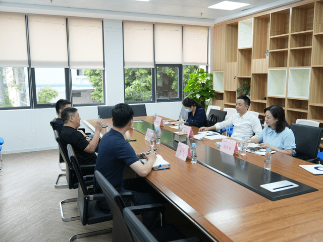 宝安区航城街道领导走访调研轻喜到家_服务_王有峰_罗维