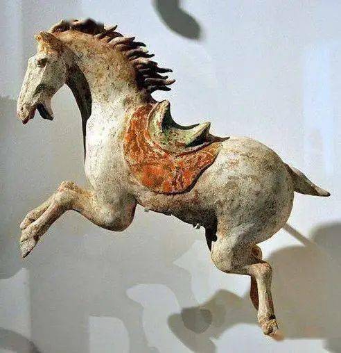 马_馆藏_古代_三彩