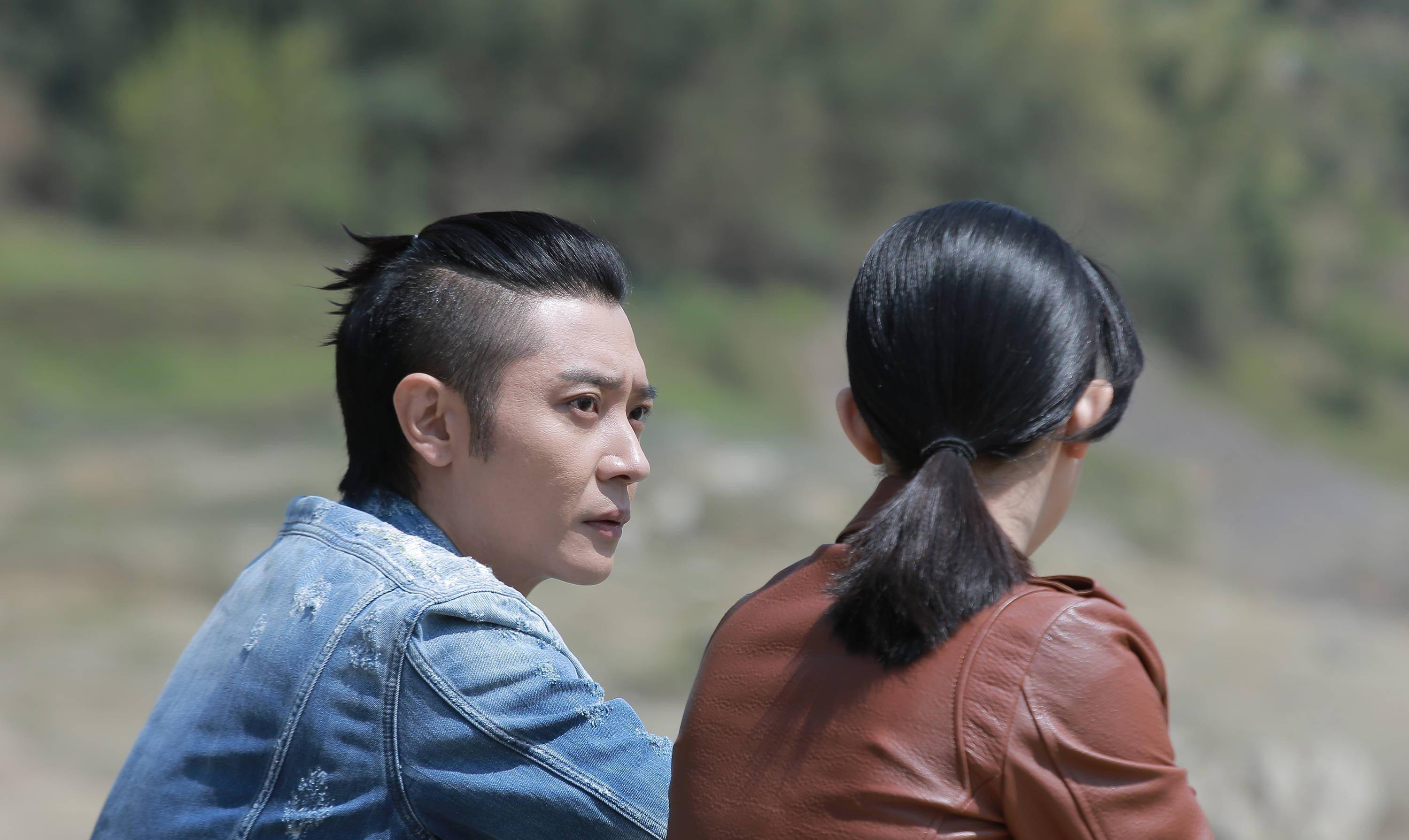 在《勇者无惧》最新剧集了,吴惧选择在武隆芙蓉江边见面,因为旖旎的