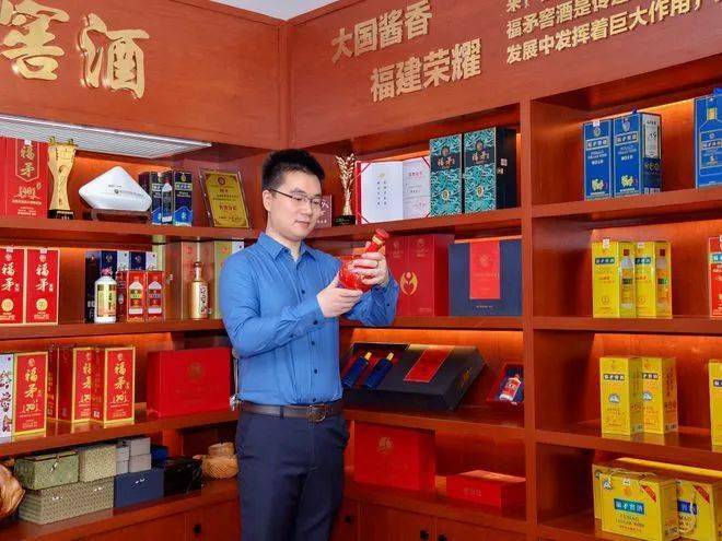 绿色发展"协奏曲"——记南平市政协委员,福建福矛酒业集团总裁蒋晨熙