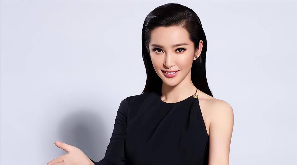 "白莲"李冰冰,身价上亿被曝打玻尿酸,与朱孝天亲热强吻陈坤_王中军