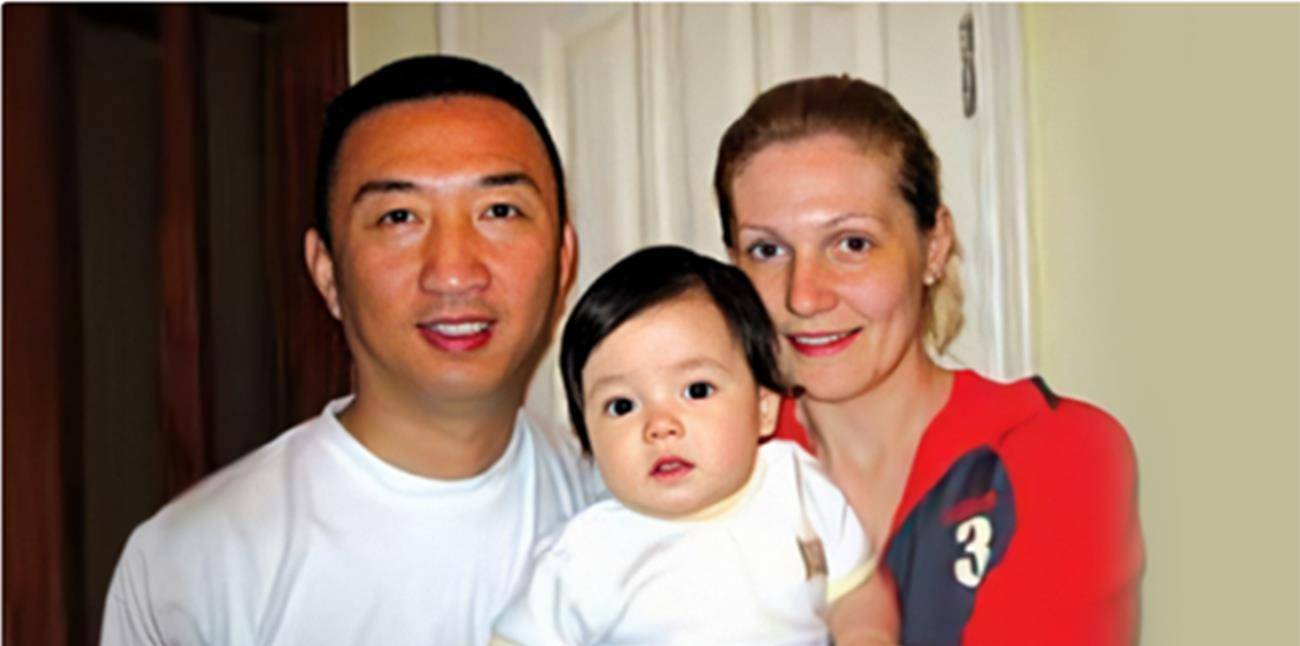 1999年,战地记者卢宇光,迎娶俄特种兵遗孀:她丈夫救过我的命_俄罗斯