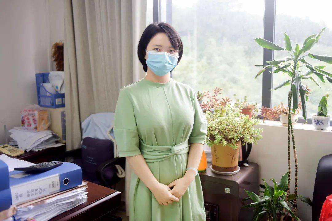 你我同心,无惧疫情——公共管理学院黄丹老师专访_工作_同学_情况