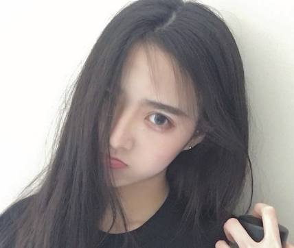 这三大星座女性格复杂神秘 天生智慧过人 最招异性喜爱 女人 一生 双子座