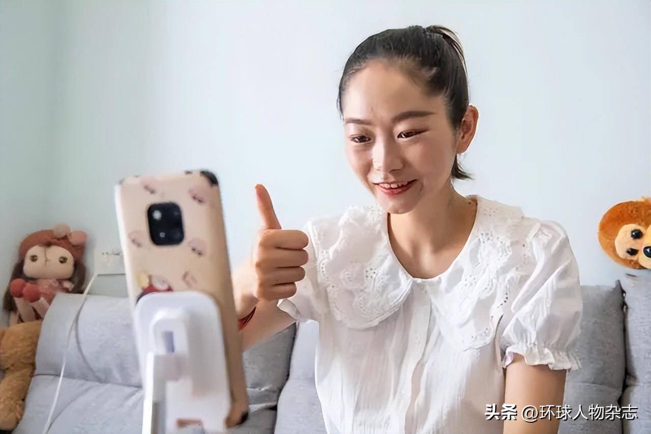 "90后"聋人女孩出镜火了,背后3000万人浮出水面_谭婷_世界_唐帅