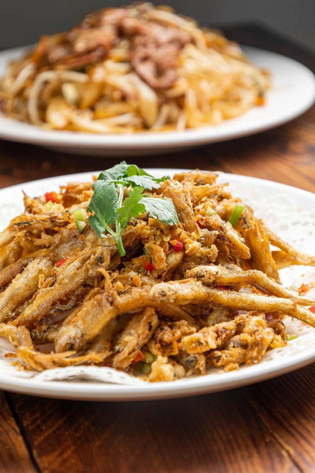 椒盐小龙鱼经过精心挑选的生蚝,每只都有巴掌那么大!