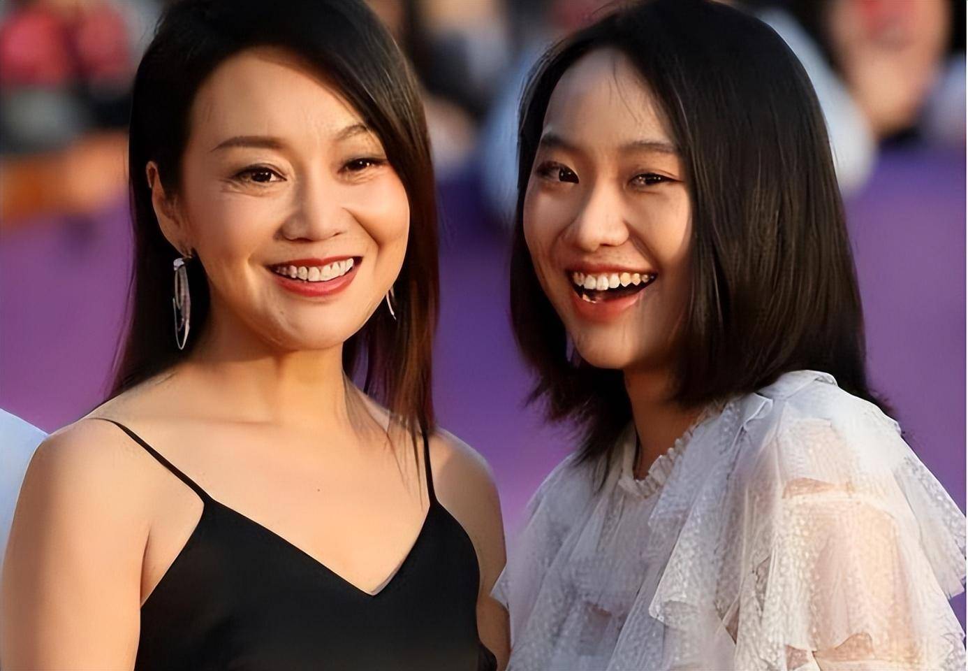 邹元清进入演艺圈后,闫妮拖黄渤,何炅,海清一众好友给自己女儿的电影