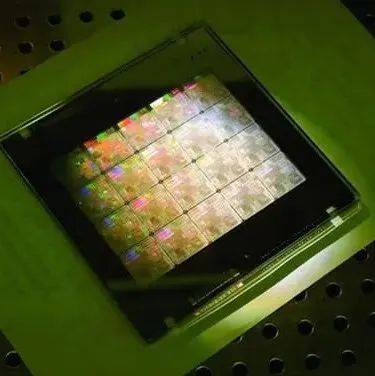【行业新闻】欧菲光成功研发新一代VR光机模组_镜头_汽车_消息