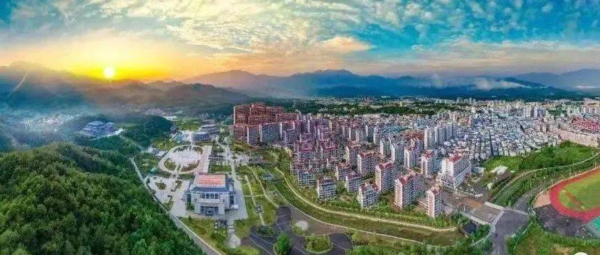 喜迎二十大 | 武平县委书记张丽华:争作示范 勇走前头 全力以赴建设武平老区苏区高质量发展示范区_人民_文明_产业