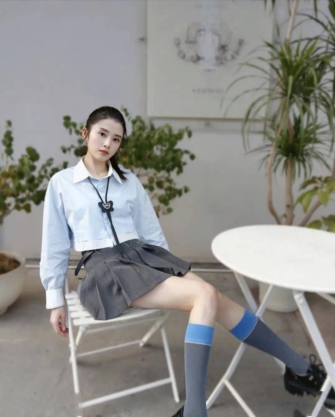 女星李若嘉写真合集:清纯唯美,靓丽娇艳