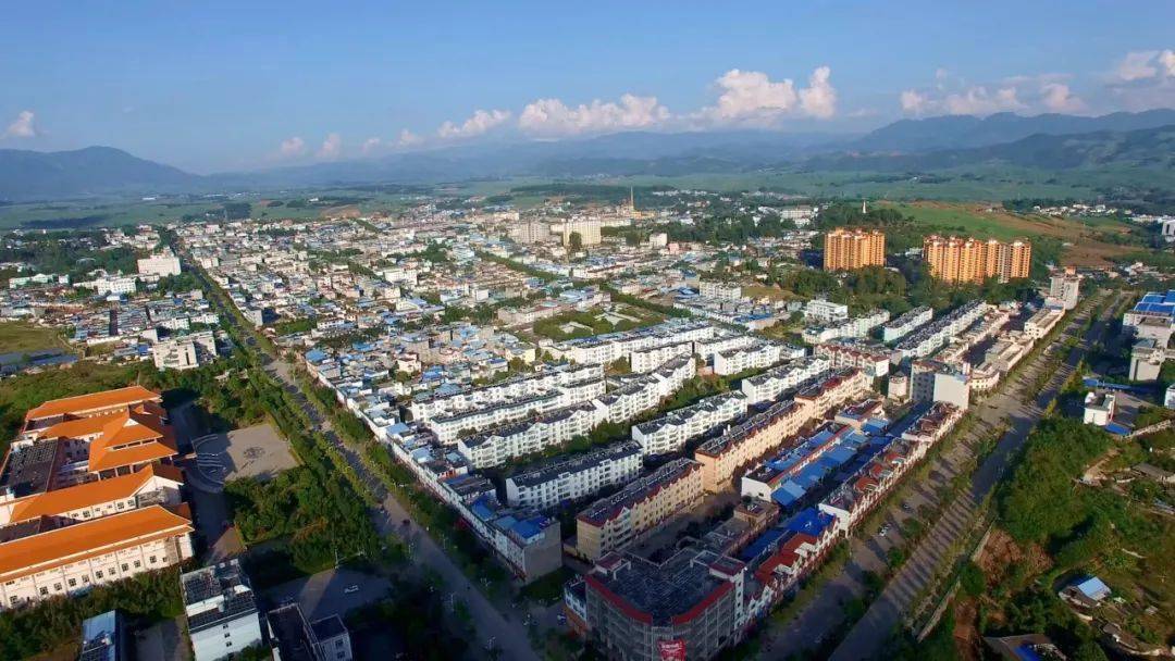 孟定镇 来自搜狐网