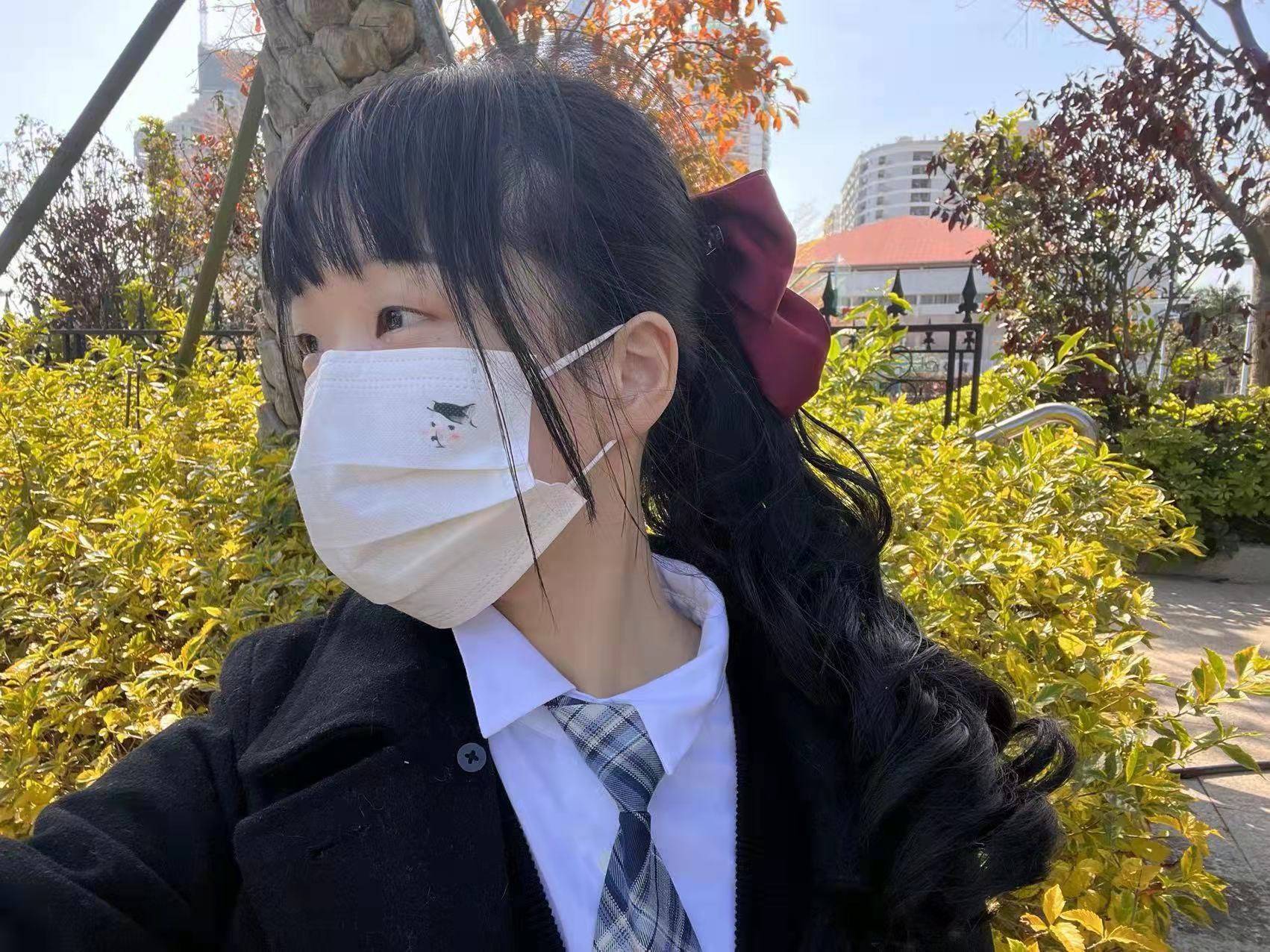 厦大学生为流浪猫制作周边筹款做绝育,团队成员:救第一只猫时有800多人捐款很感动_梁洁琳_海海_小猫