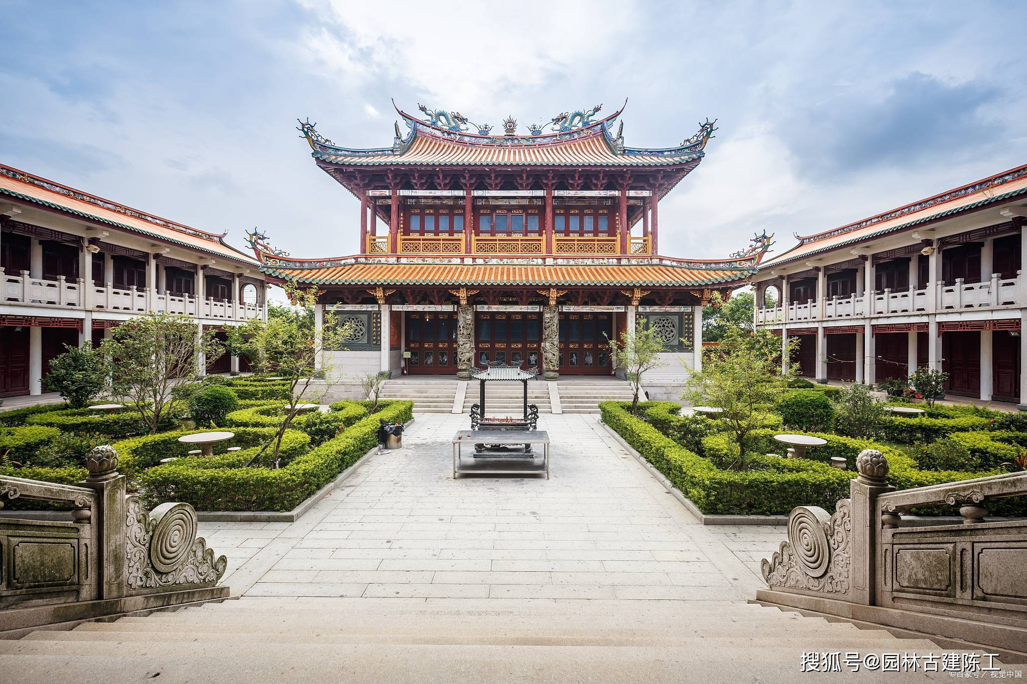 木结构大雄宝殿安装 设计的古建图纸必须是能够落地的_研究_壁画_寺庙