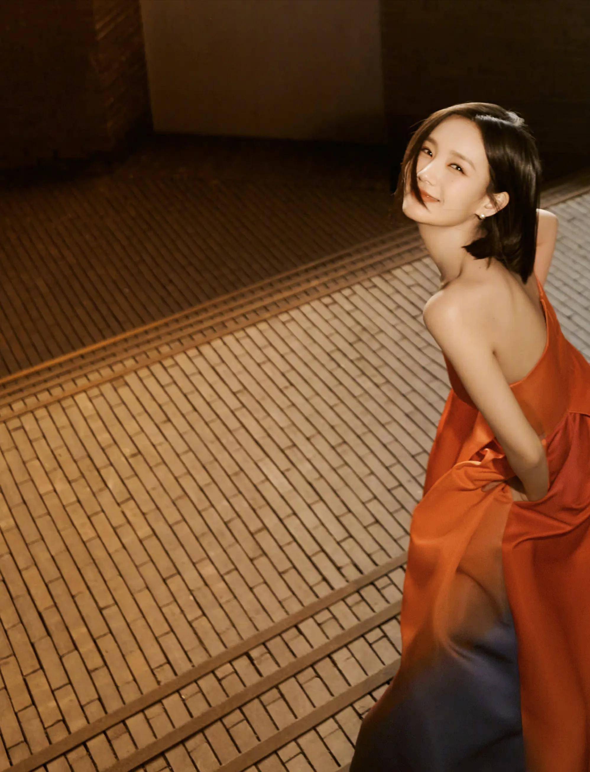 女星李一桐写真合集:娇羞可人,清雅明丽_李一桐_写真