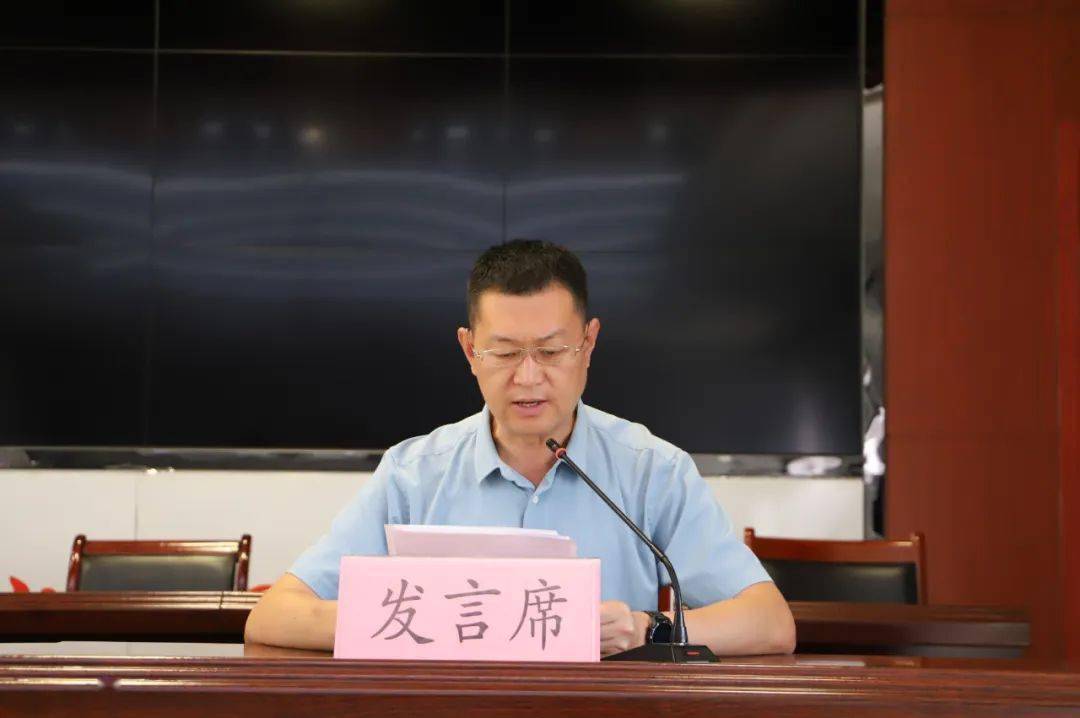 县五中,抗大中学,新庄中学,西关小学,东蒙小学校长,县小学英语檬Ζ