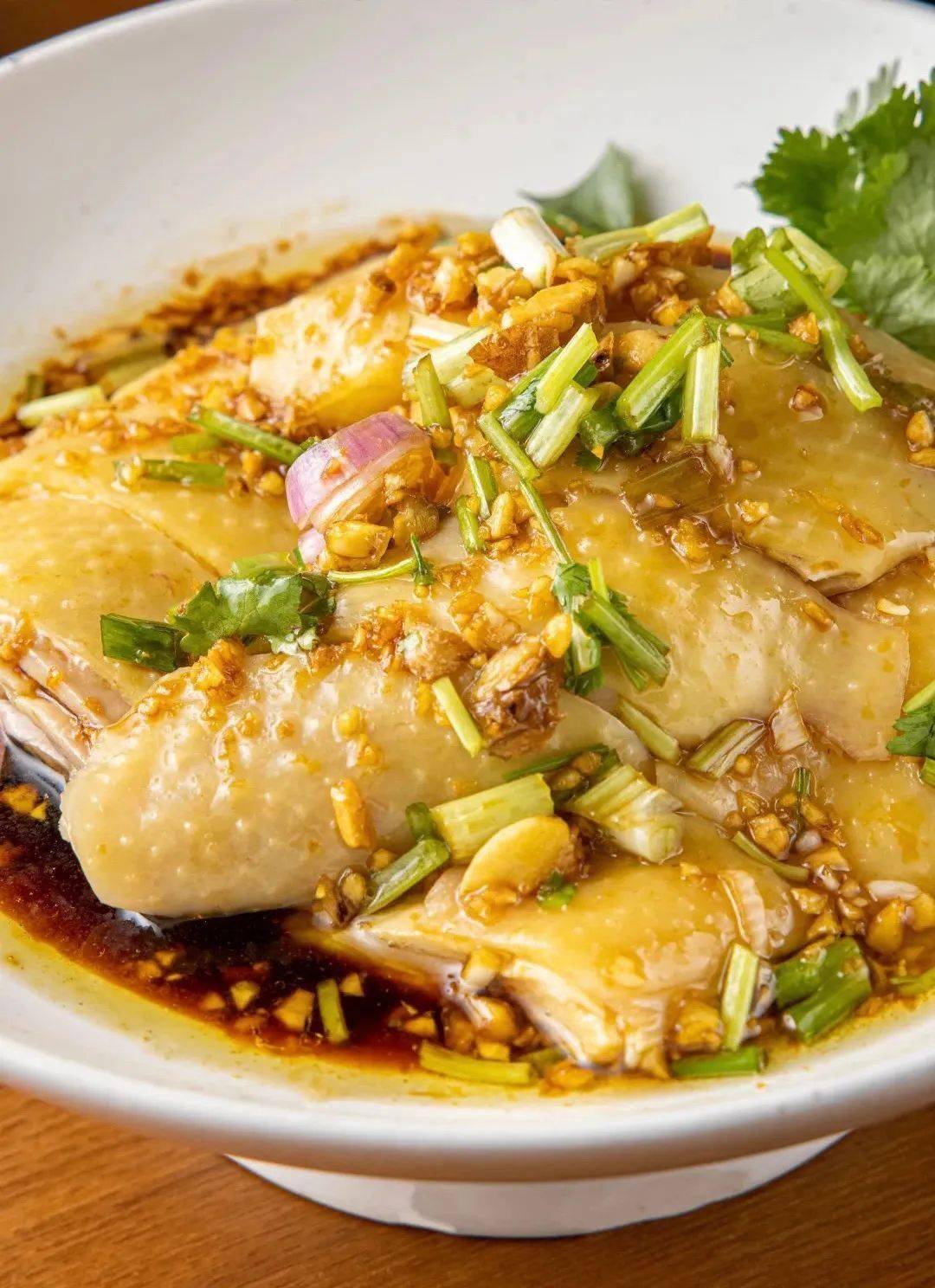 葱油鸡 清蒸鲈鱼 铁板啫竹肠/水煮牛肉(2选1)._图片_经典_来源