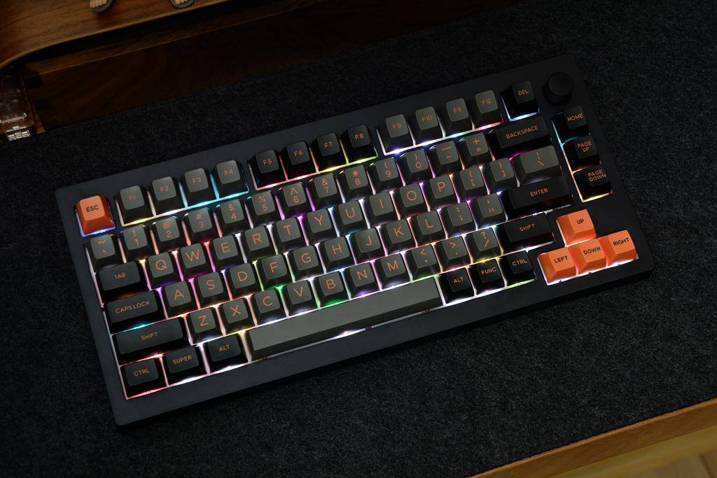 人生第一把客制化键盘就是它了,贱驴A3落日橙客制化套件体验