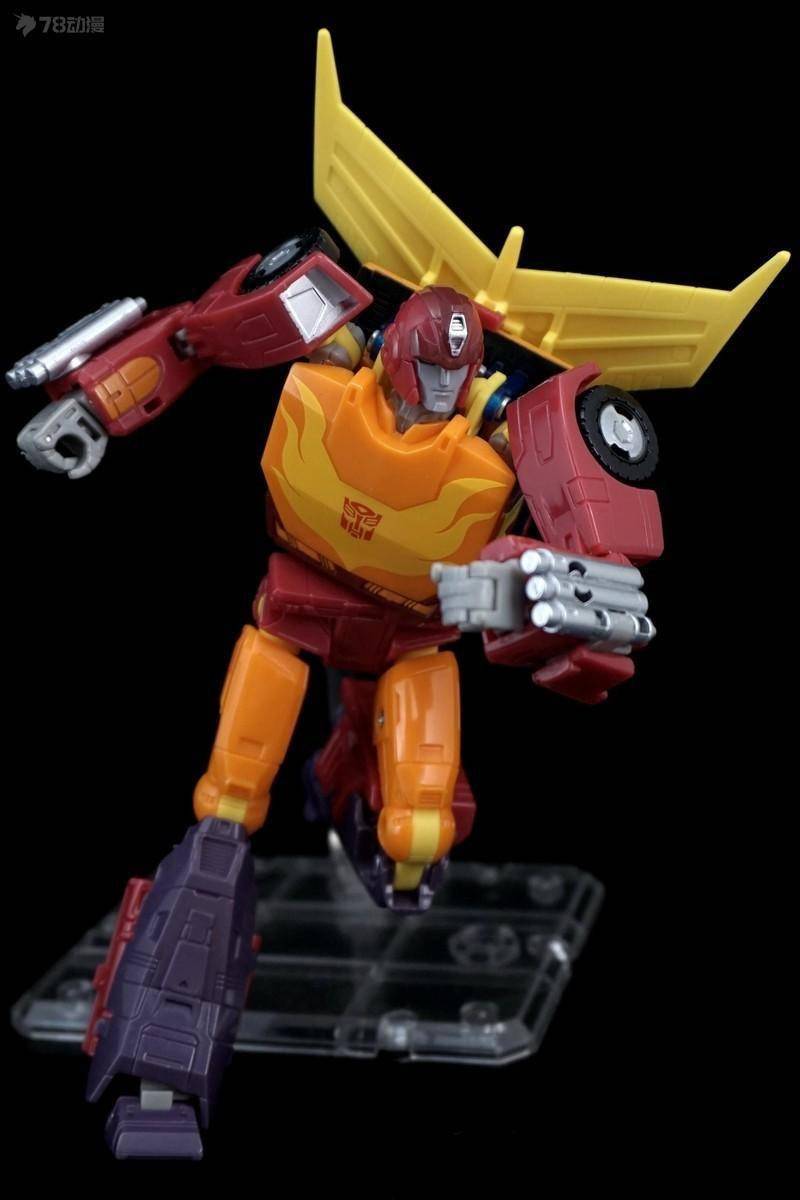 模玩秀:变形金刚官方 ss86 热破_造型_阿宅_系列