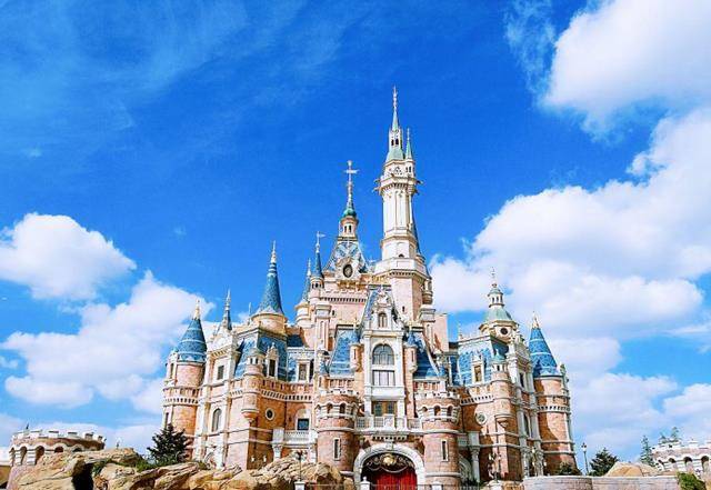 旧上海的迪士尼：中国编剧爆改白雪公主，没有王子爱情去哪了？