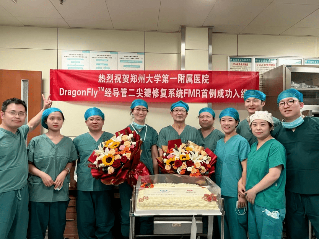 9月30日,郑州大学第一附属医院陈魁教授带领的多学科心脏团队在浙江