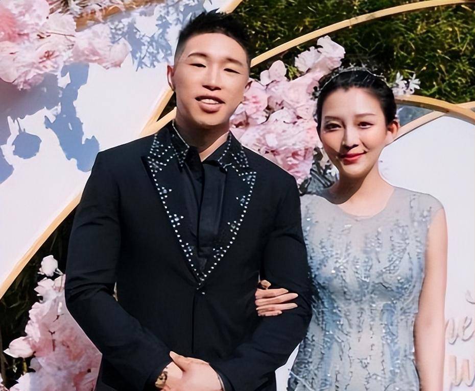 老婆戴百万首饰,饼干媳妇买包,月嫂浪漫绝缘体_郭德纲_王辉_老郭