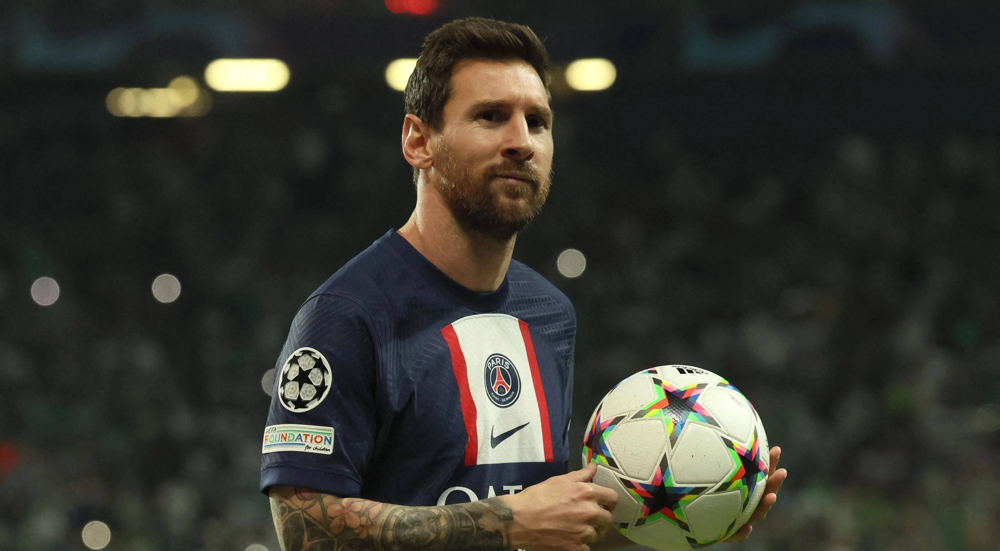 梅西:我从没想过成为历史最佳,球迷们:卑微的足球最