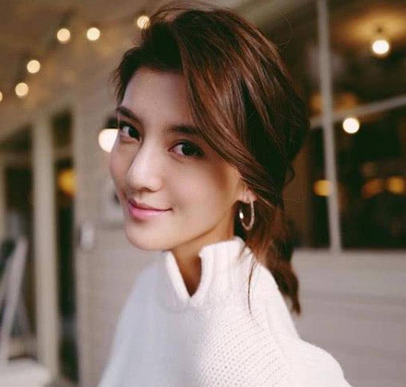 她是林峰的前女友,拍了16部戏也没红,今25岁快被大家遗忘了_吴千语