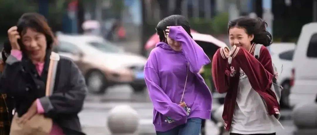 天晴了，但是真冷=͟͟͞͞冷=͟͟͞͞冷啊..._影响_冷空气_天气