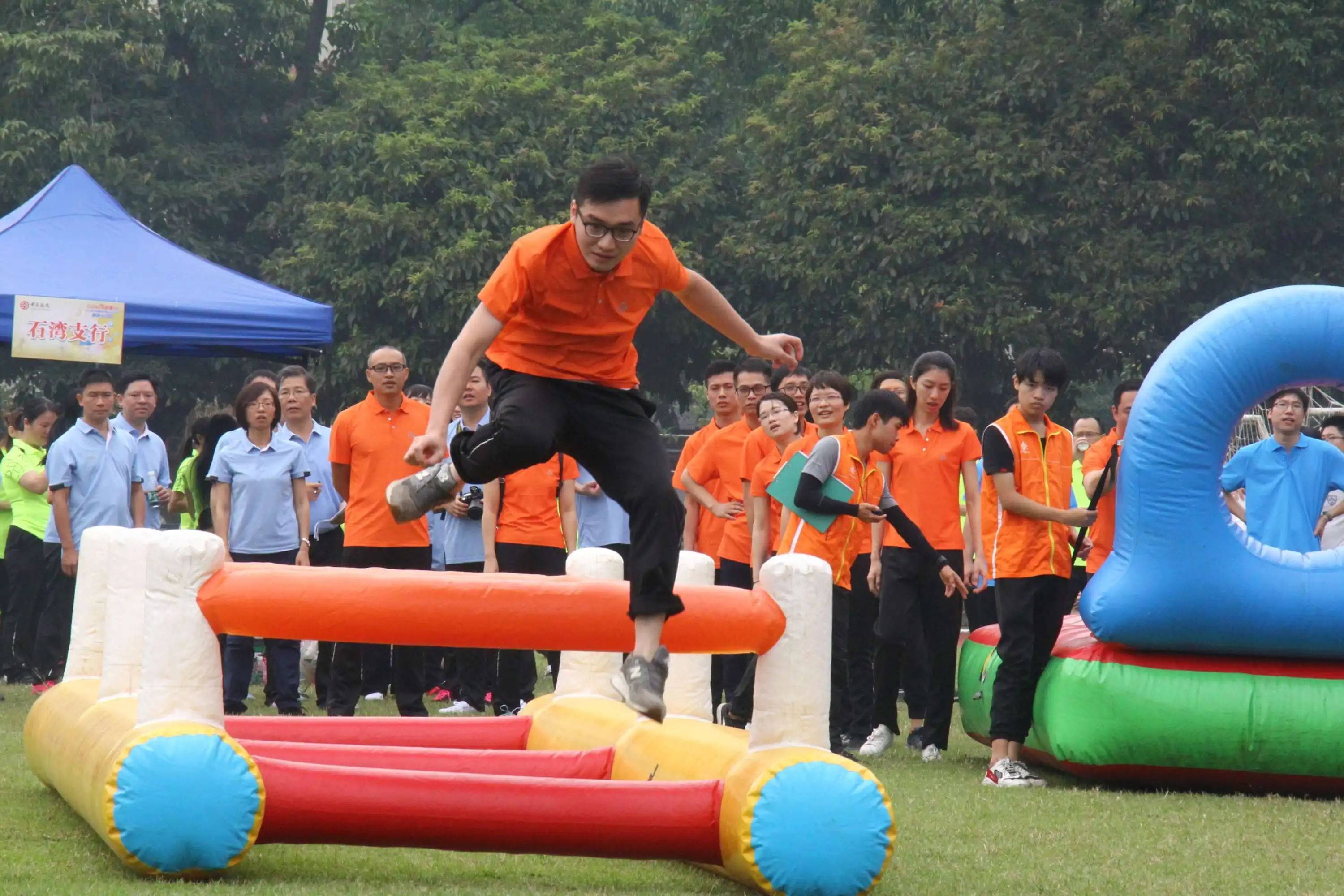 火爆秋季的趣味运动会 就去上海乐活营地_项目_接力_乾坤