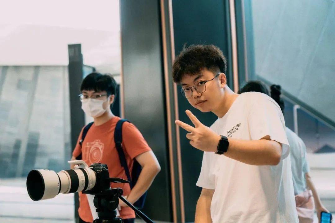 大学生活怎么过!来看看小张同学的_媒体_照片_的项目
