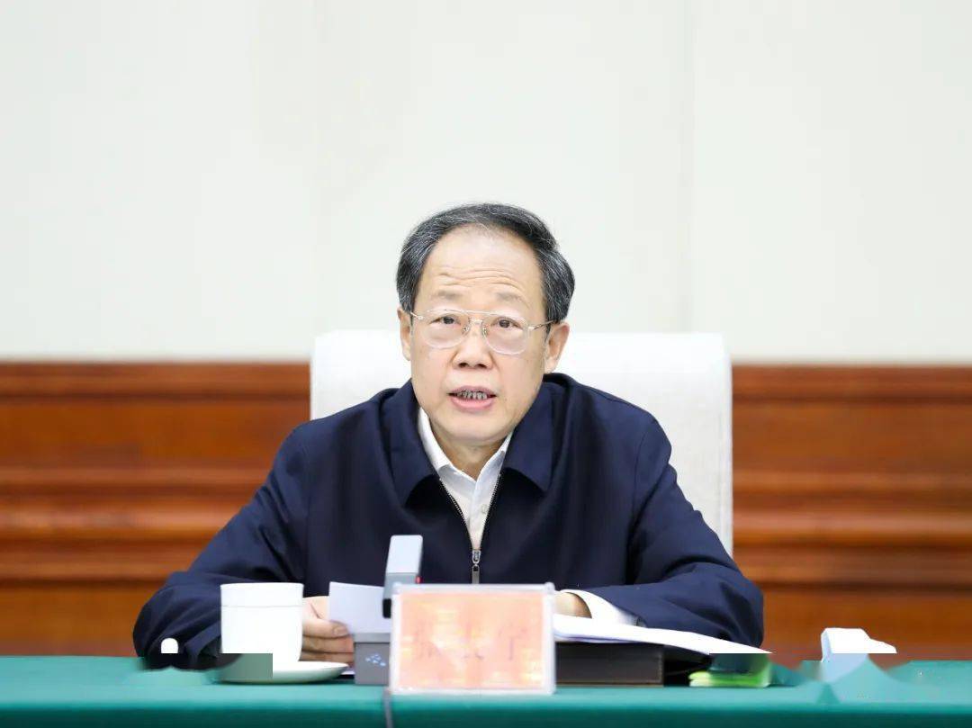 文化和文史委员会副主任徐清璞,文史馆馆长王二伟及各民主党派省委会