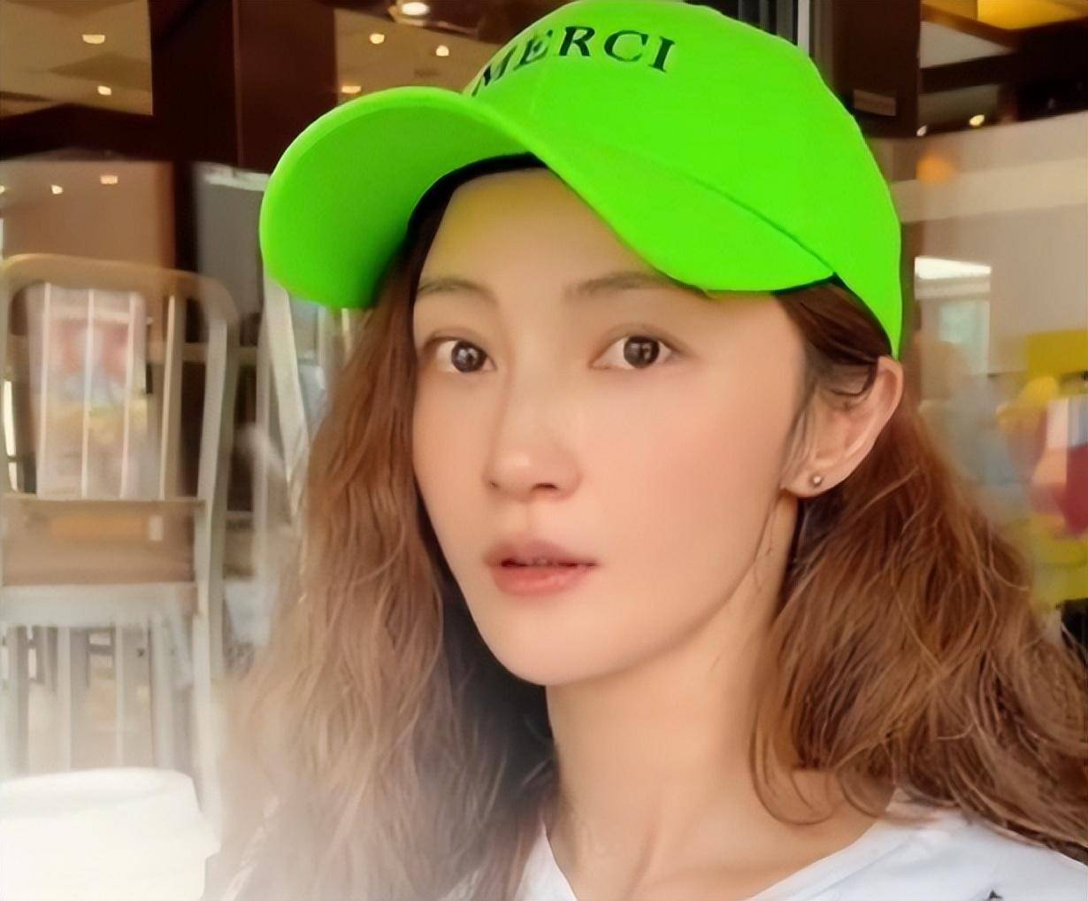 網傳姚笛與神秘男約會,老公曾被曝與美女親密互動 7 05739f7e6c8844c58b28850cd41a141a