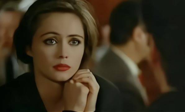 离婚3个月,前夫突然半夜敲门,醉酒的他酒后吐真言,庆幸离得好_肖嫣