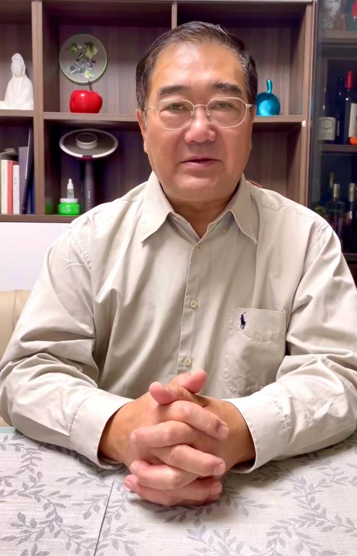 淮扬菜名师王兰先生之子王文玉先生发来祝贺视频国宝级烹饪大师,淮扬