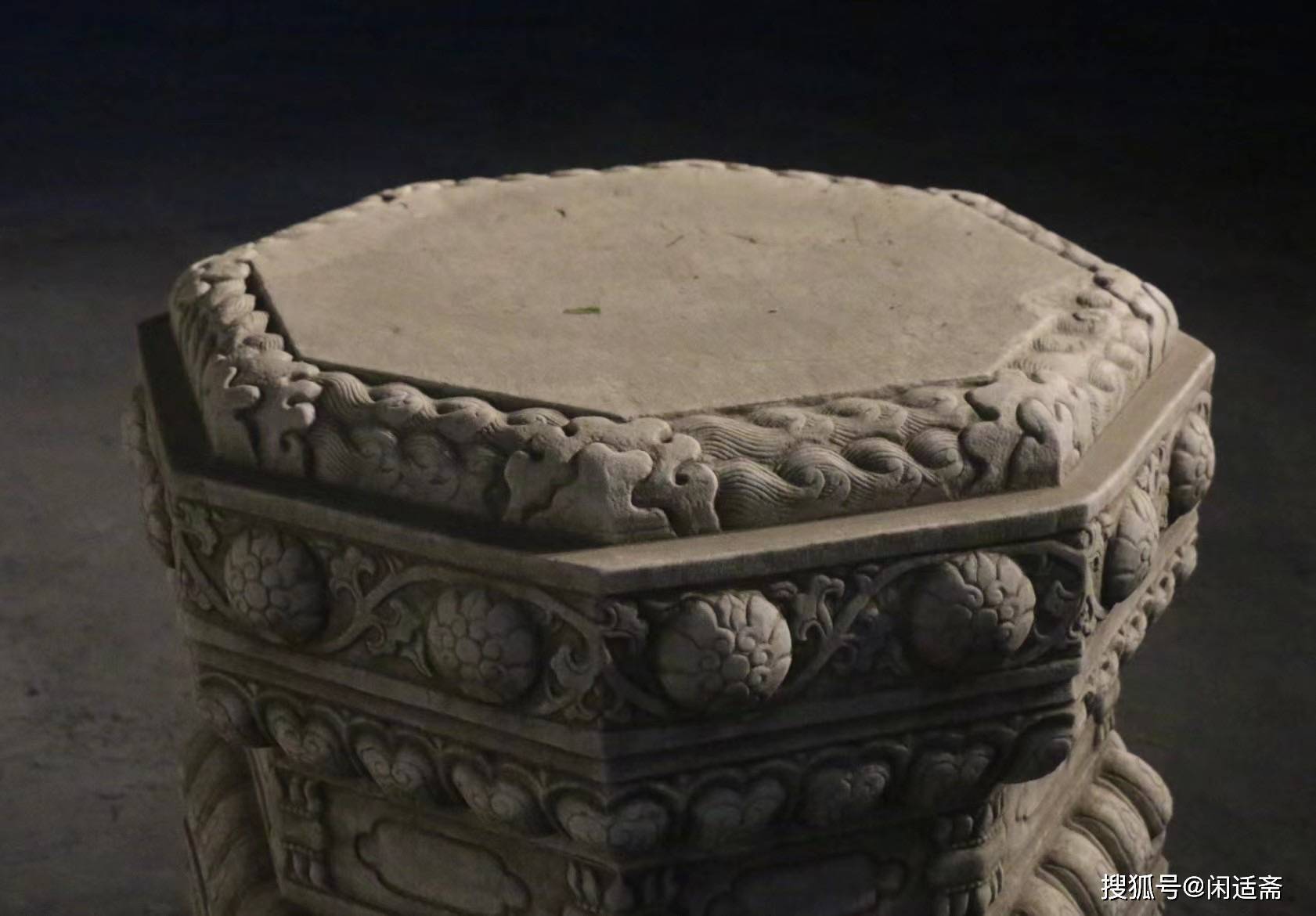 中式庭院雅座,汉白玉八面满工须弥座_雕刻_形制_石雕