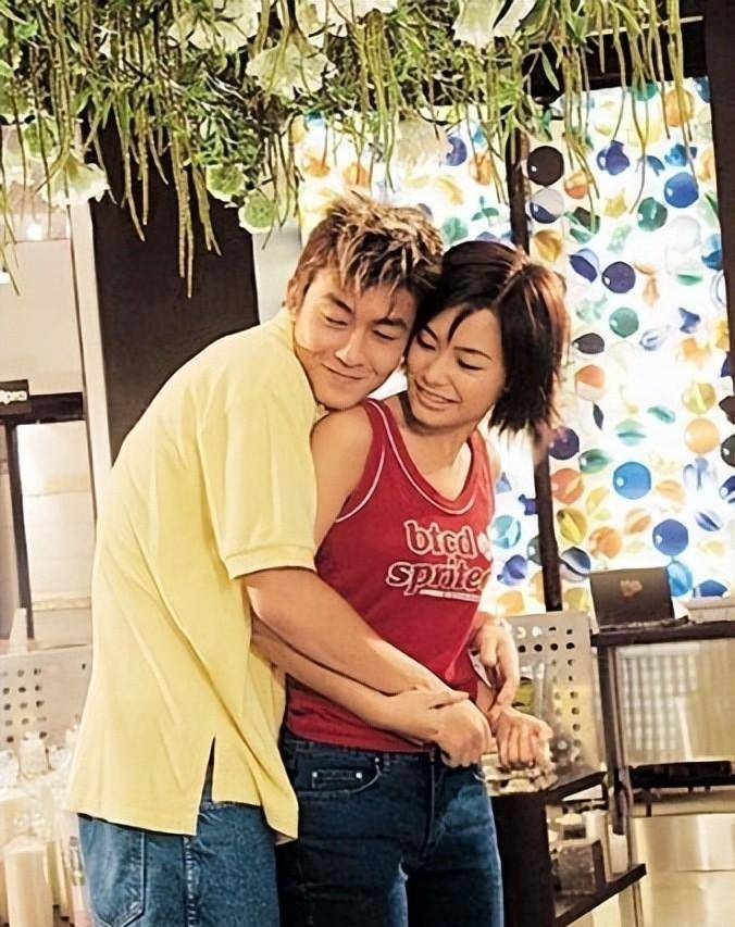 "再回巅峰"阿娇:坐拥亿万家产,因照片门身败名裂,后被丈夫羞辱_陈冠希